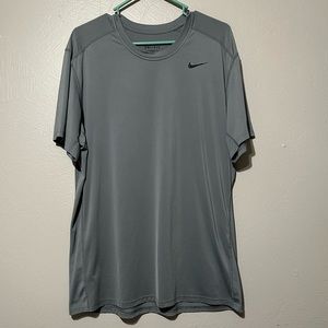 Men’s Nike Dri-Fit - Short Sleeve T-shirt